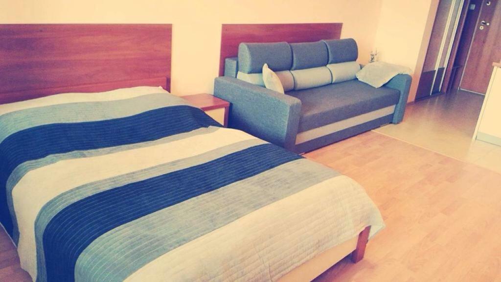 Apartament Zdrojowa U Heleny 슈비노우이스쳬 외부 사진